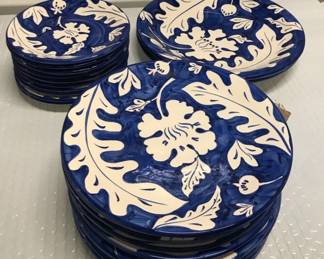 FTH140 - Beautiful Blue & White Plate Set From Portugal