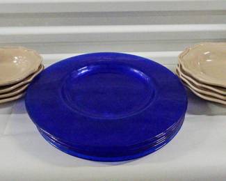 FTH142-Beautiful Set Of Cobalt Blue Dinner Plates W/Set Of Cote Table Serving Bowls