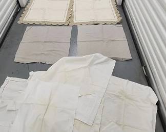 FTH146 - Linens, Pillow Cases and Duvet Covers