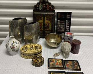 FTH199- Assorted Home Decor