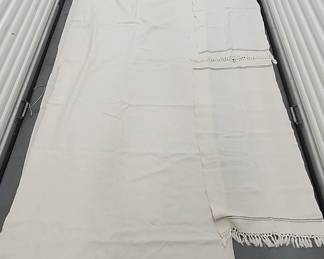 FTH217 - Assorted Bedding 