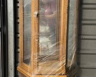 FTH305- Wooden Curio Display Cabinet 