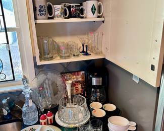 Mikasa, Lenox, Christmas…..(kitchen)