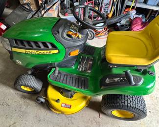 John Deere 42" lawn tractor/pull behind John Deere wagon