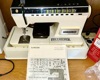 Singer Athena 2000 sewing machine