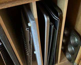 Baking pans 