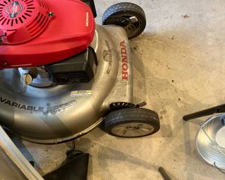 Honda lawn mower