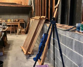 Artist easel