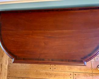 Detail of top of foyer table