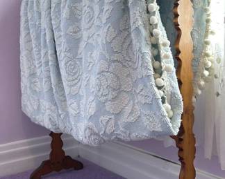 Blue White Floral Chenille Blanket and Wooden Quilt Rack