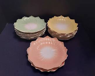 Vintage Anchor Hocking Lotus Plates w Uranium Glaze 17 Pieces