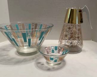 MCM Atomic Anchor Hocking Chip Dip Bowls and Floral Glass Coffee Carafe