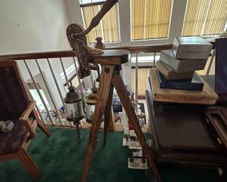 Vinters Rare Cherub Motif Wine Bottle Opener Oak Tripod Stand 