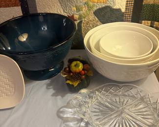 POTTERY BOWLS