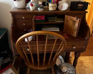 DESK WITH CHAIR