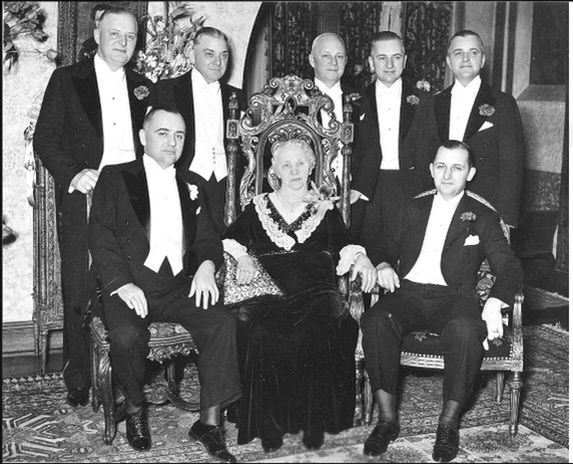 ORIGINAL FAMILY PHOTO TAKEN AT THE LAWRENCE FISHER MANSION IN DETROIT WITH THE SEVEN 7 FISHER FAMILY SONS AND MOTHER.  THIS ORIGINAL FAMILY PHOTO WITH MRS FISHER SEATED IN THIS ARMCHAIR AND 2 OTHER ARMCHAIRS IN A SET ARE AVAILABLE FOR THIS SALE !                                            