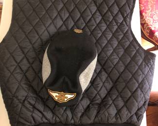 CLOSE UP VIEW OF HARLEY DAVIDSON REAR BACK OF QUILTED  VEST THAT GOES TO JACKET.