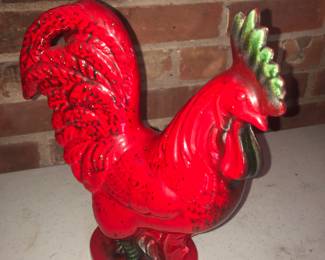 FINE MID-CENTURY PORCELIAN ROOSTER