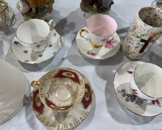 ANtique tea cups 