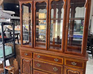 China cabinet 