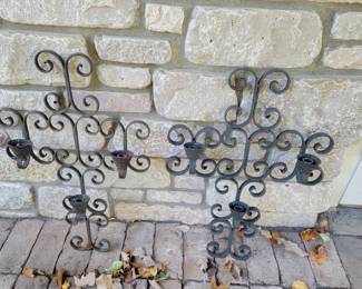 Gorgeous outdoor candle holders!