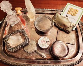 Vintage frilly-frally items for your vanity! 