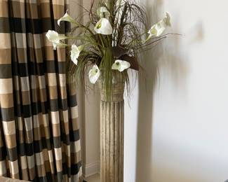 Pair of Columns 50.5” tall with planter.