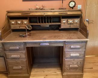 New roll top desk- Desk top vintage ship wheel clock-