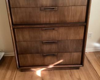 Mid century modern dresser