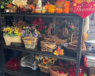 FALL DECOR, BASKETS, FLORAL ARRANGEMENTS 