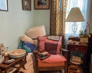 ANTIQUE ROCKING CHAIR, CRYSTAL LAMP, LINENS