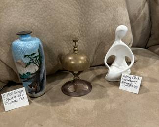 C.1900 Antique Japanese Meiji Cloisonné Vase, Vintage Brass Texas Chicken Ranch Bell, Villeroy & Boch Luxembourg Mermaid Figuren #654