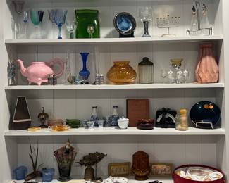 AMBER INDIANA GLASS STARS & BARS FAIRY LAMP, VINTAGE ORNATE BRASS BELL, FENTON DAISY & BUTTON TOP HATS, VINTAGE SETH THOMAS METRONOME, VINTAGE FRANZ ELECTRIC METRONOME