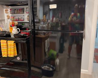 WHIRLPOOL REFRIGERATOR