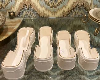 Buffet silverware caddies