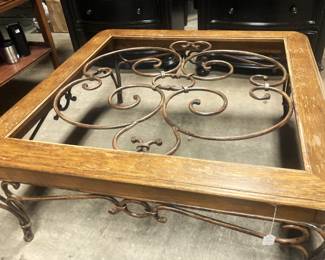 Coffee table (as is)