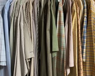 Consigned men's clothes