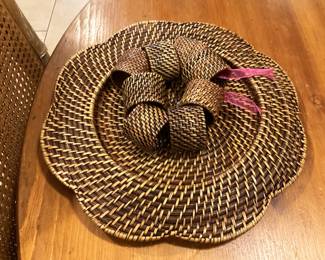 Woven chargers and matching napkin rings