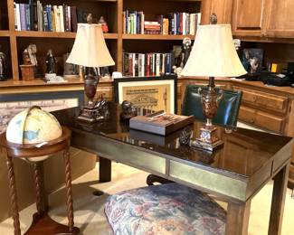 Desk; matching lamps; floor model world globe