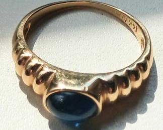 14k gold and sapphire ring