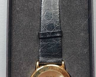 Time quartz watch