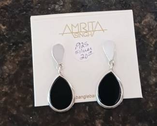 925 Silver and black stone earrings