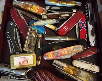 Pocket Knives Of All Kinds