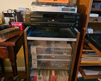 Vinyls / Sound Equipment