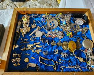 Gold / Sterling Various Jewelry 