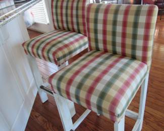 2 Bar stools