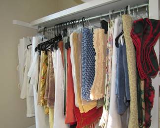 Tablecloths, placemats