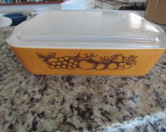 Pyrex 503 Old orchard fruit