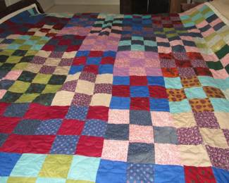 Machine quilted quilt