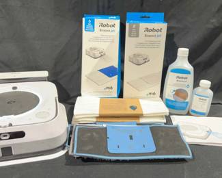 iRobot Braava Jet With Supplies